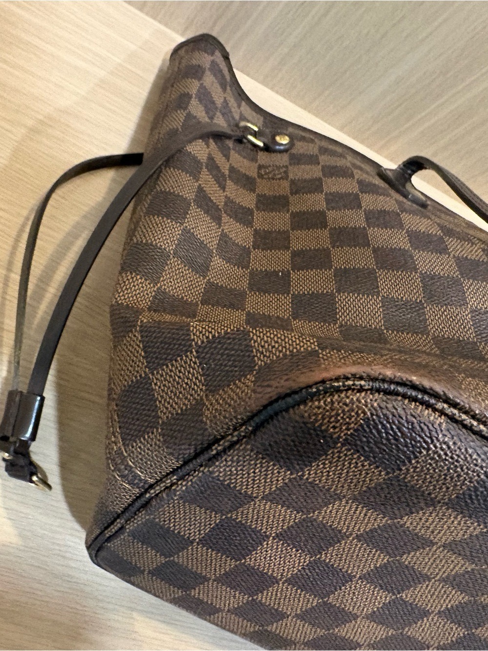 Authentic Louis Vuitton Neverfull MM with PM pouch - Picture 7 of 16